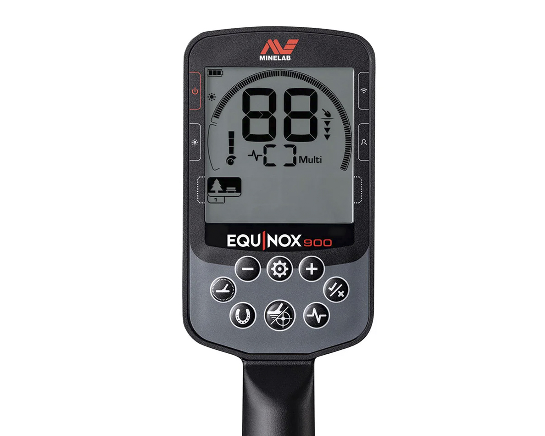 Equinox 900